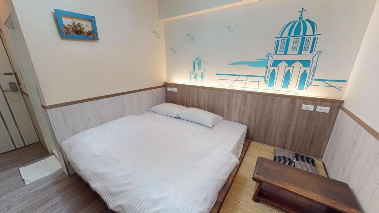Love Feng Jia Apartment Hotel Тайчжун Екстер'єр фото