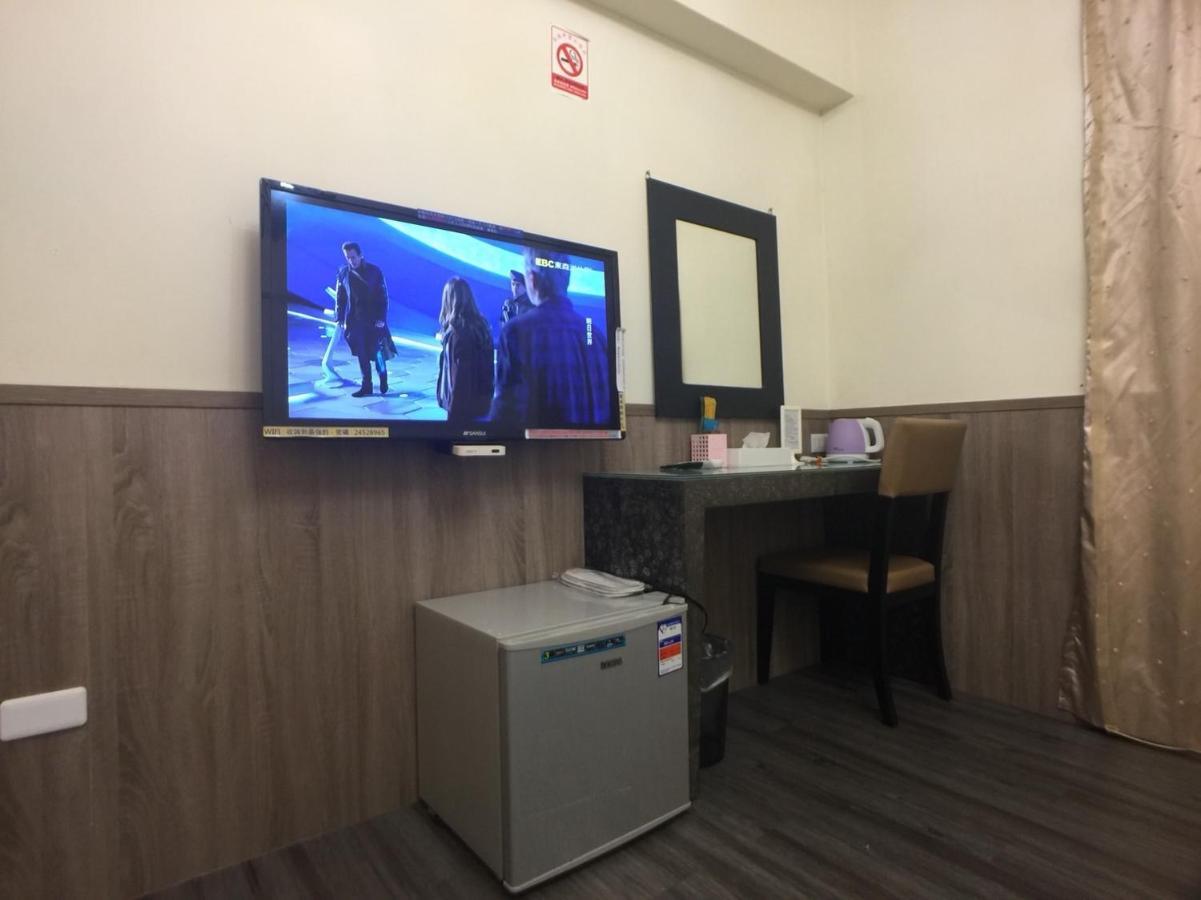 Love Feng Jia Apartment Hotel Тайчжун Екстер'єр фото