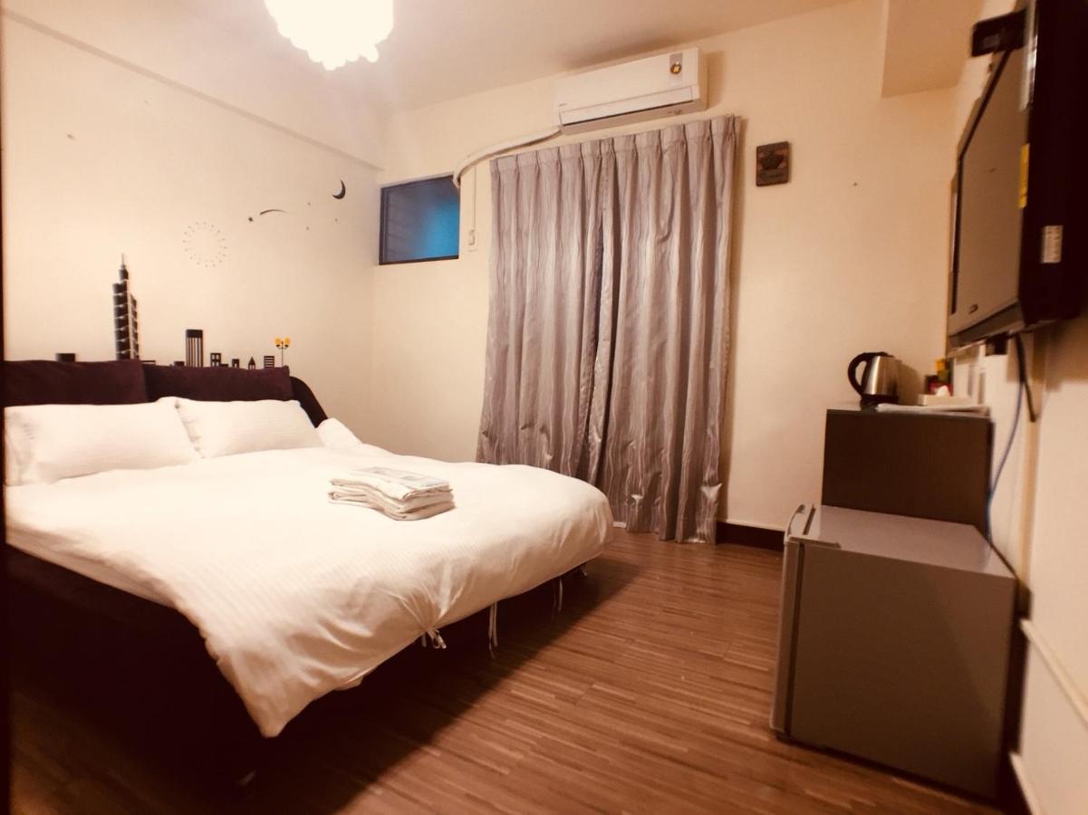 Love Feng Jia Apartment Hotel Тайчжун Екстер'єр фото