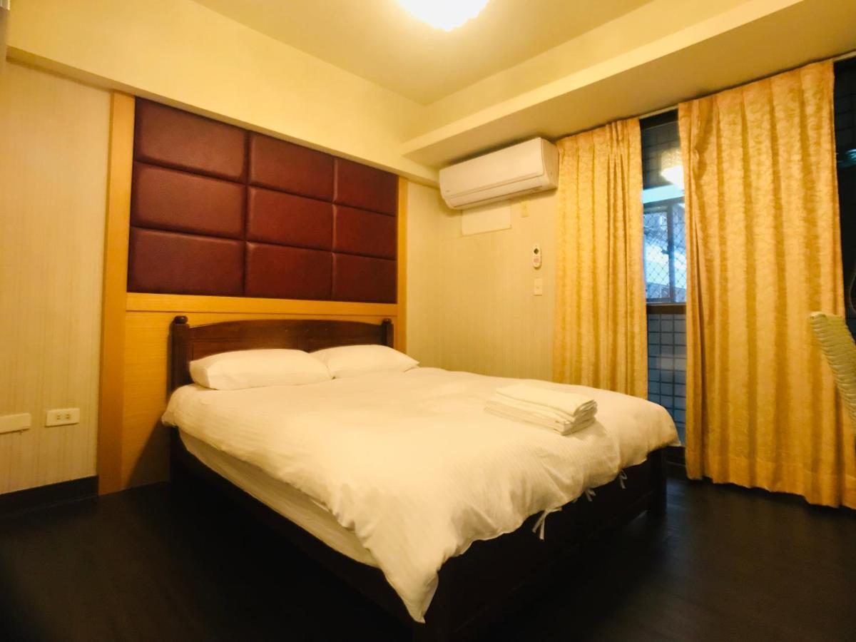 Love Feng Jia Apartment Hotel Тайчжун Екстер'єр фото